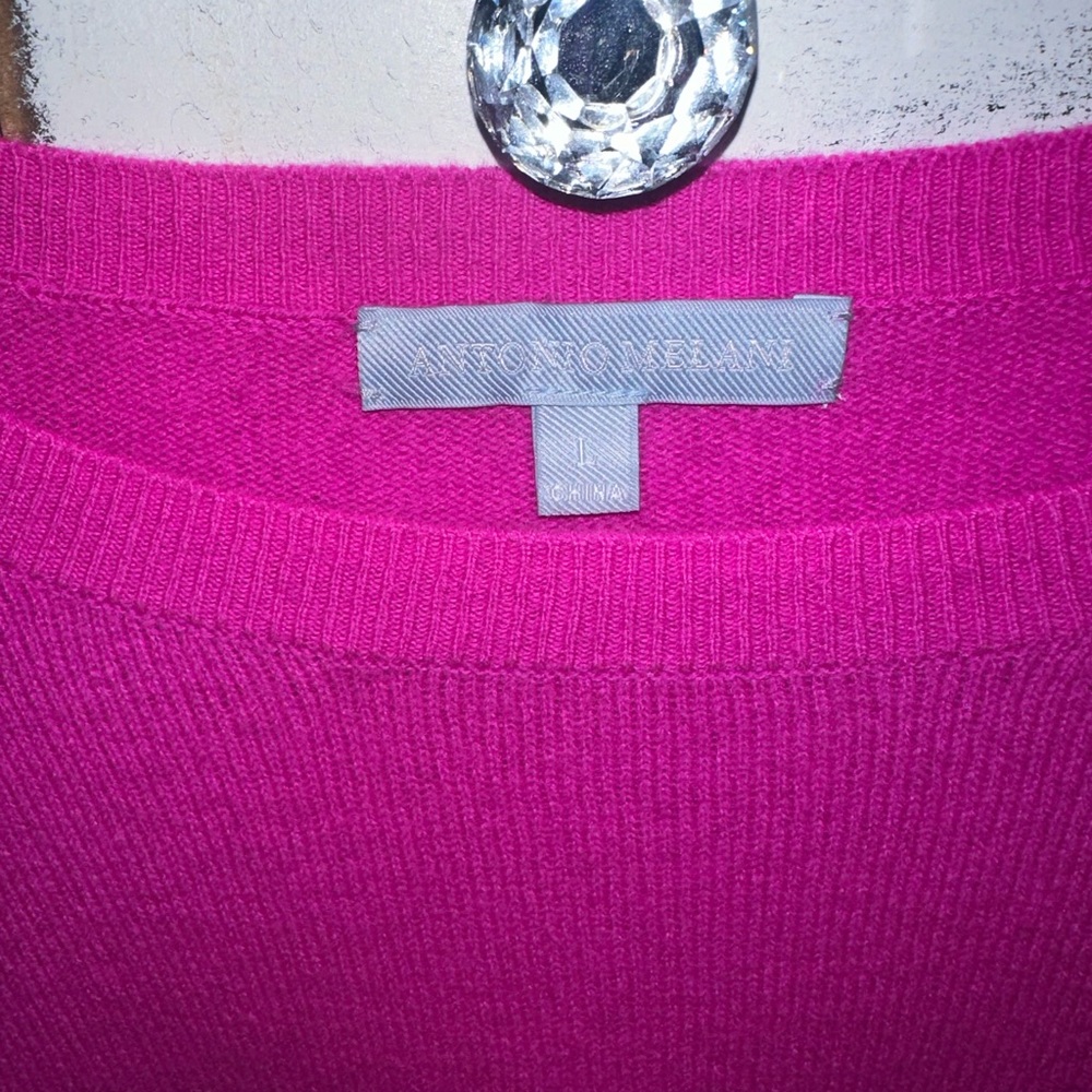 Cashmere pink sweater - Picture 2 of 7